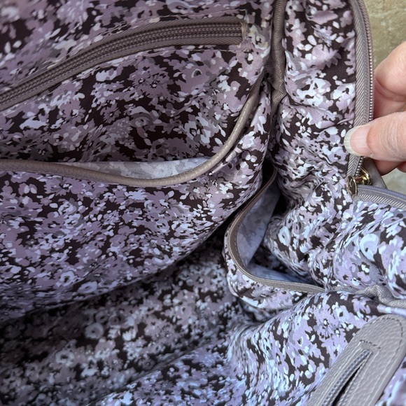 Isaac Mizrahi Overnighter Tote Travel Gym Baby Bag Personal Item Carry Crossbody - Picture 8 of 11